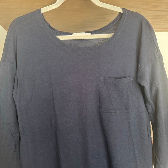 Gap Modal Blend, Front Pocket 3/4 Sleeve Top in Navy - Picture 2 of 5